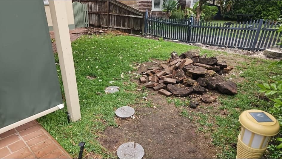 Lane Cove front yard before the presentation refresh